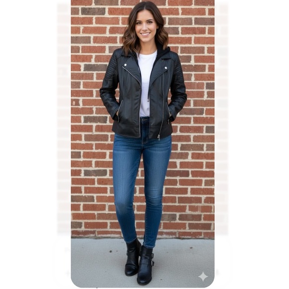 Guess Jackets & Blazers - GUESS Jacket Women’s Size Large Black With Removable Hood NEW.